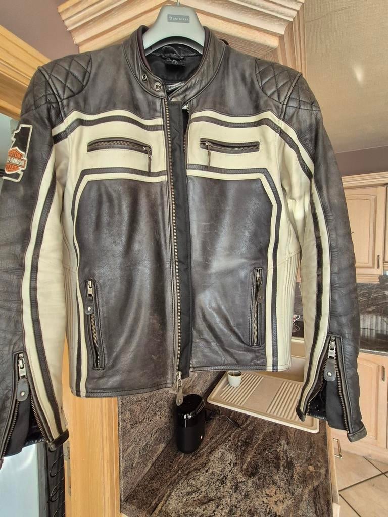 Leren jas Harley Davidson, Motos, Vêtements | Vêtements de moto, Enlèvement