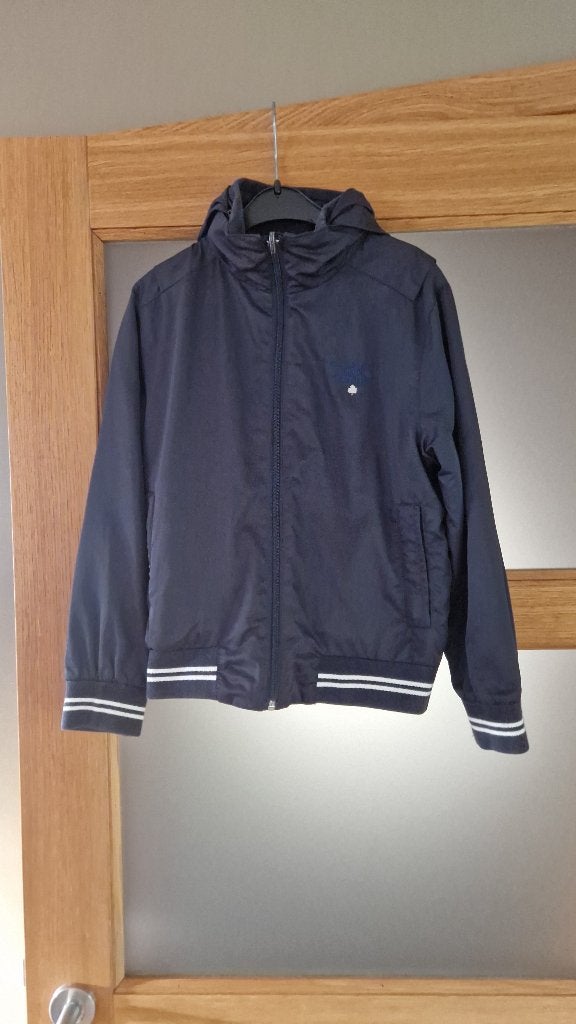 Une veste d'été réversible, Enfants & Bébés, Enlèvement, Utilisé, Garçon, Pull ou Veste