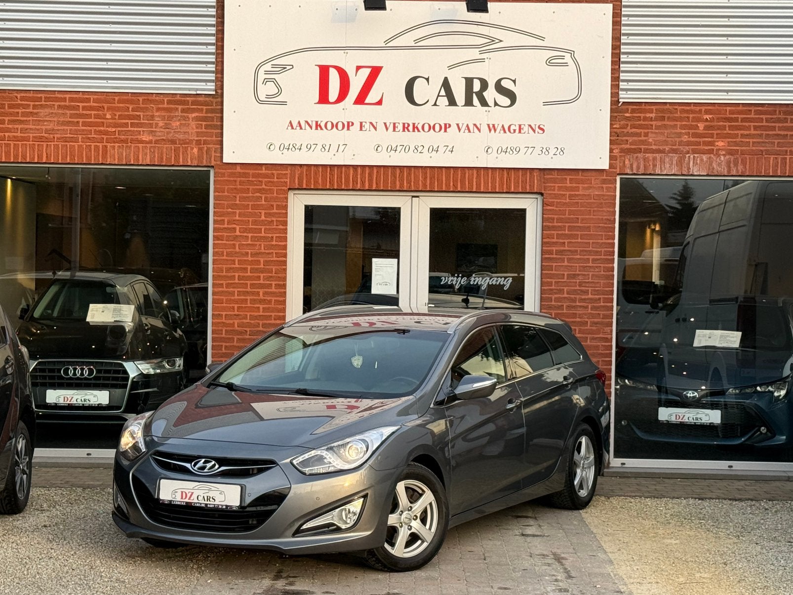 HYUNDAI I40 1.7CRDI 116CH |NAVI | CAMERA | CUIR | KEY LESS, Autos, Hyundai, Entreprise, Achat, i40, ABS, Caméra de recul, Airbags