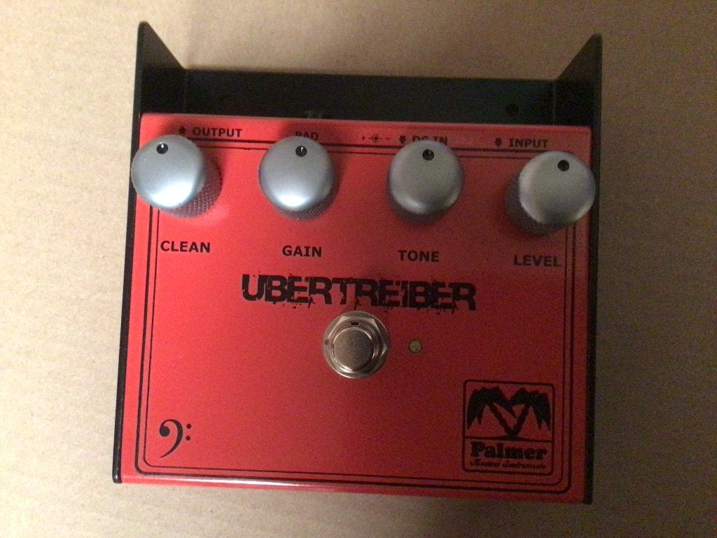 Palmer Uebertreiber overdrive voor basgitaar, Musique & Instruments, Effets, Enlèvement, Comme neuf, Distortion, Overdrive ou Fuzz