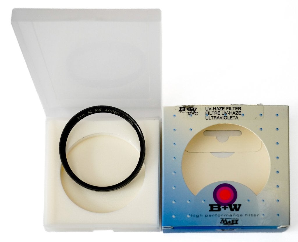 B+W  - Filtre UV  010  1x   MRC   62 mm, 60 à 70 mm, Enlèvement ou Envoi, Traitement multicouche, B+W