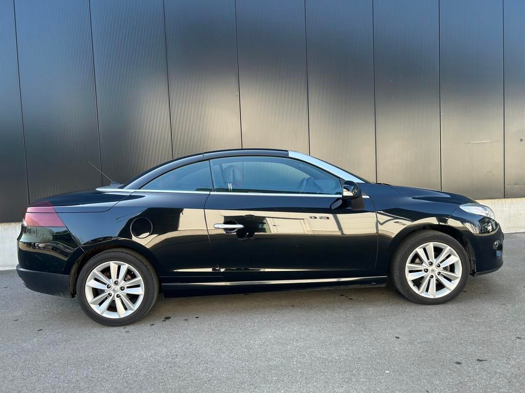 Renault Megane 1.4i Cabrio / leder / Navi / Zetelverwarming, Auto's, Euro 5, Cabriolet, Zwart, Leder