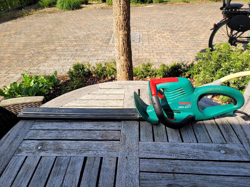 Bosch heggenschaar, Tuin en Terras, Heggenscharen, Ophalen, Gebruikt, Elektrisch
