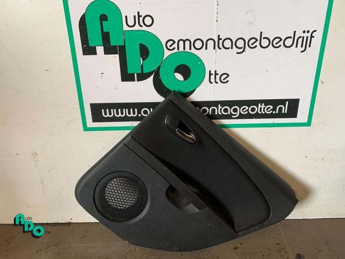 Revêtement portière 4portes arrière droite d'un Seat Leon, -, 3 mois de garantie, Utilisé, -
