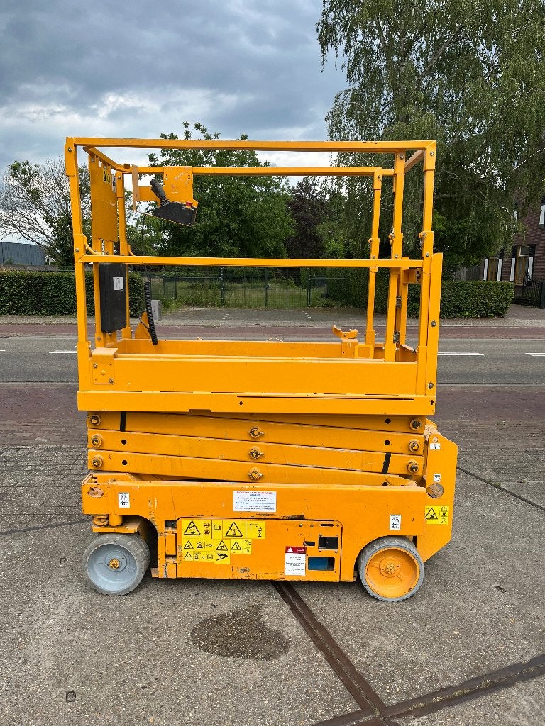 gebruikte schaar hoogtewerker Genie GS1932, Ophalen