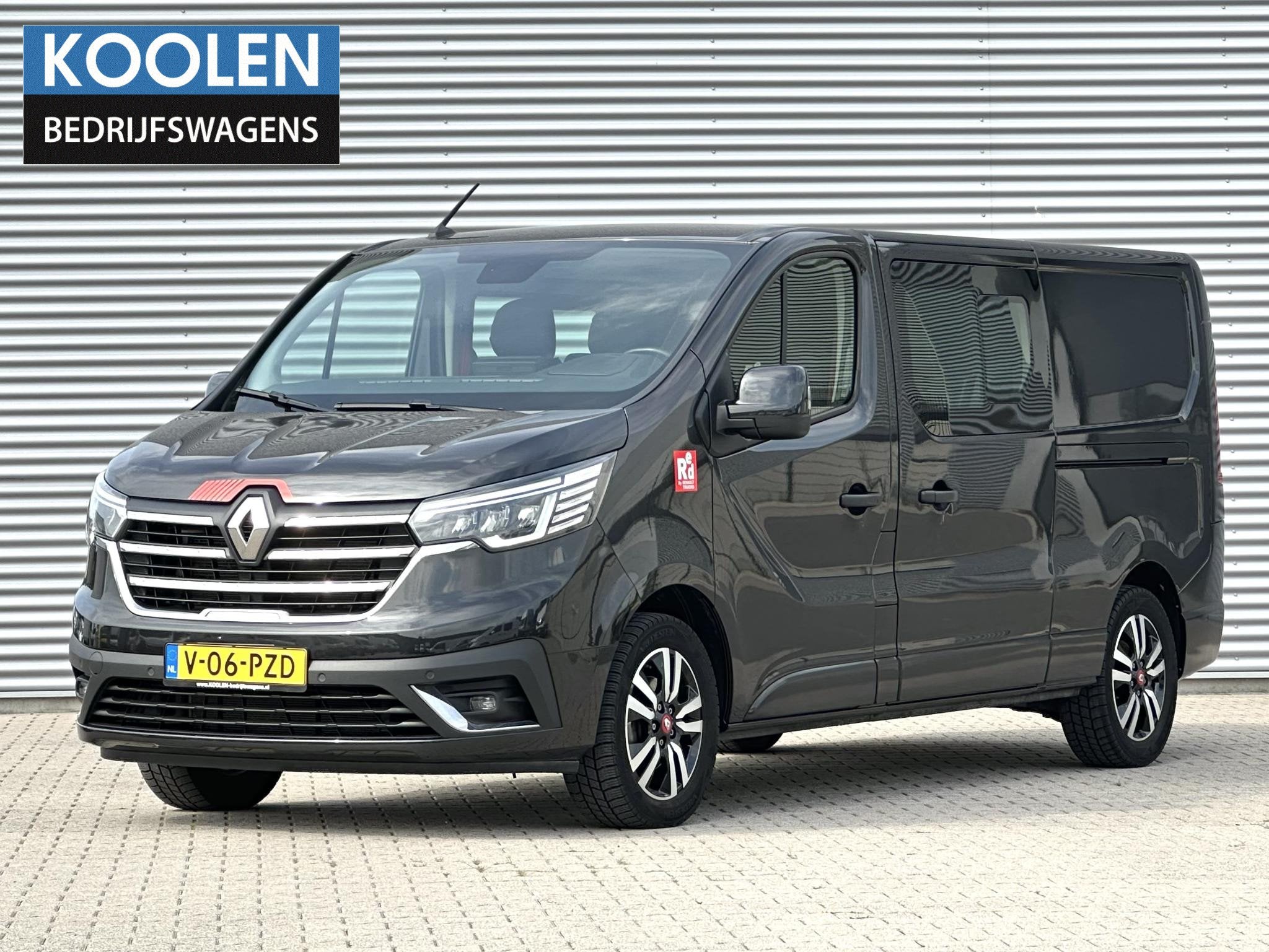 Renault Trafic 2.0 Blue dCi 150pk L2H1 Dubble cabine DC, Auto's, Bestelwagens en Lichte vracht, Stof, Gebruikt, 4 cilinders, Renault