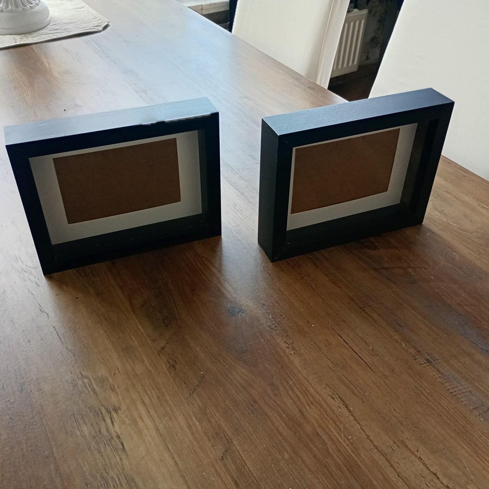 2 foto kaders met dikke rand (4,5cm), samen 4€, Ophalen
