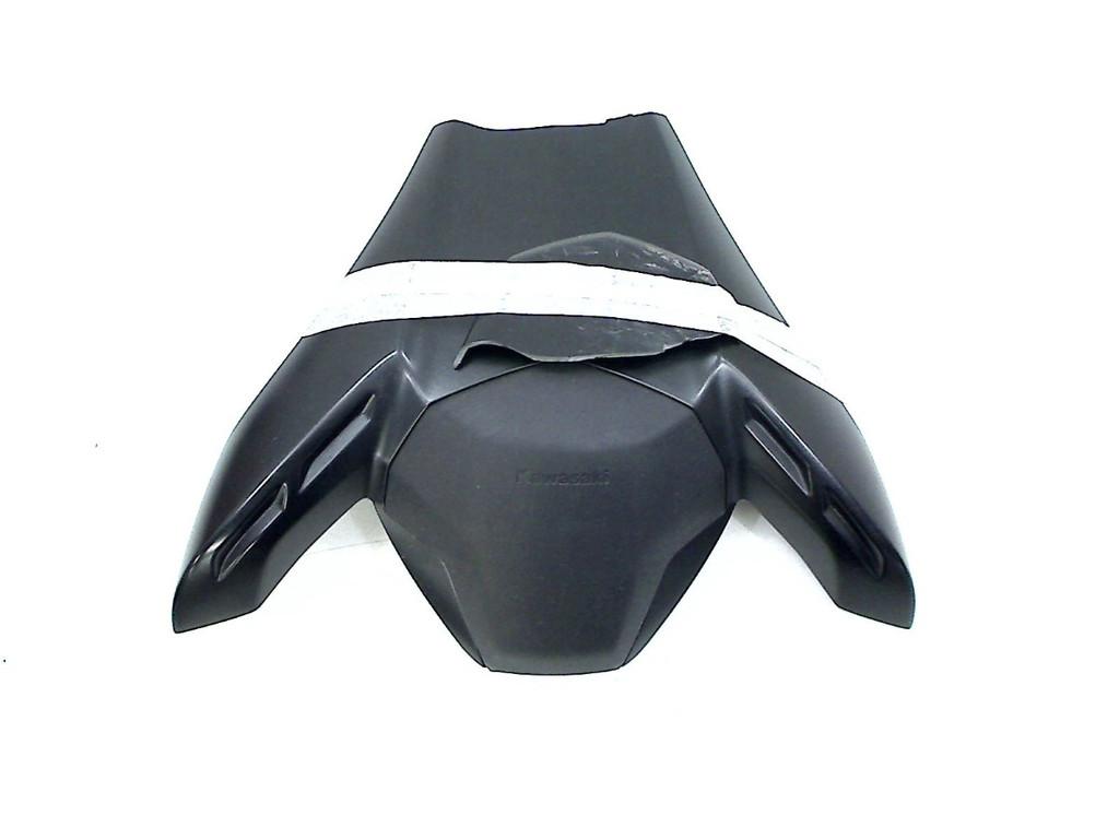 BUDDY COVER Kawasaki Z 900 2020-2024 (Z900 ZR900), Motoren, Dhr. S. di Majo, Gebruikt, Info@cama-motorparts.nl, P.J. Troelstraweg 8 8
3144 CX  MAASSLUIS, NL