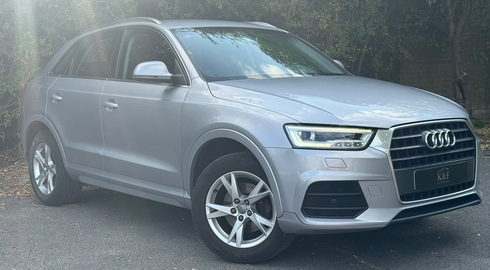 Audi Q3 1.4 TFSI Ultra Sport 2016, Autos, Argent ou Gris, Achat, Entreprise, Capteur de lumière