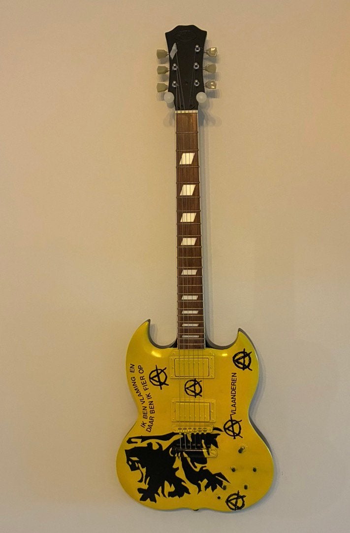 Gitaar decoratief vlaamse leeuw, Enlèvement, Utilisé