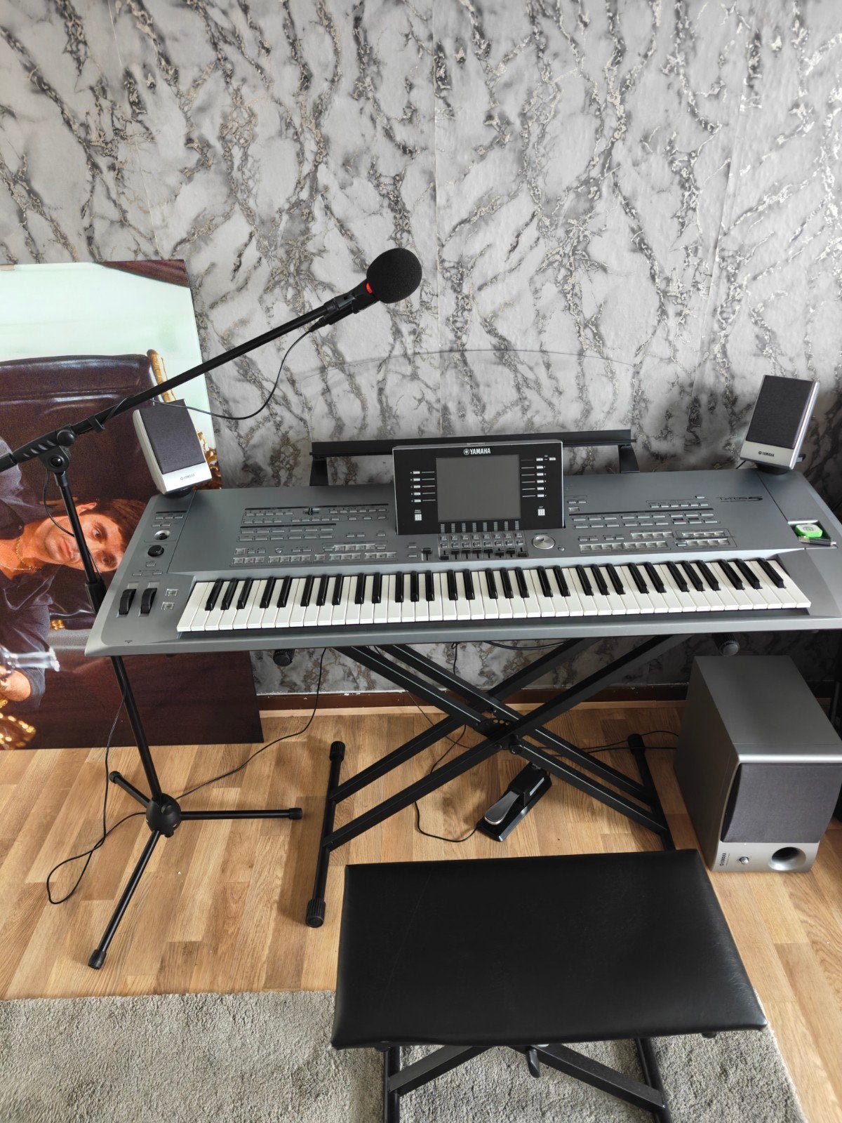 Yamaha Tyros 5 76 touches avec extension de 1 Go de RAM, Musique & Instruments, Claviers, Yamaha, Enlèvement
