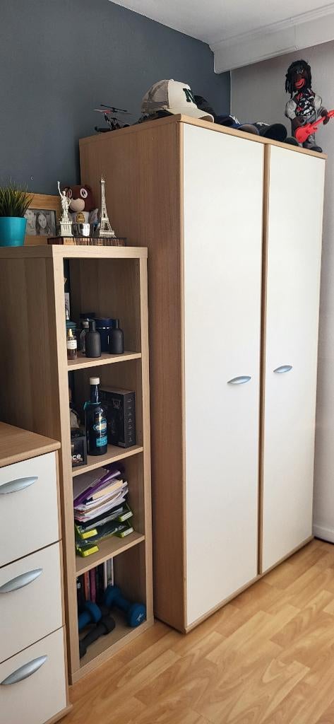 Chambre à coucher complète en mdf – 290 €, Huis en Inrichting, Ophalen, Zo goed als nieuw, Moderne et klasiek