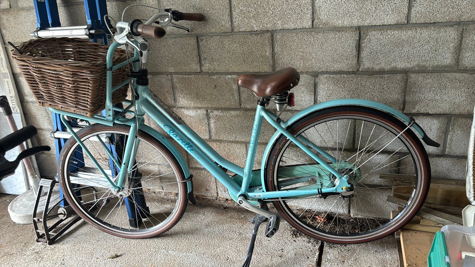 Gazelle Miss Grace 3 versnellingen met mand!, Fietsen en Brommers, Ophalen, Velgrem, Versnellingen, Zo goed als nieuw