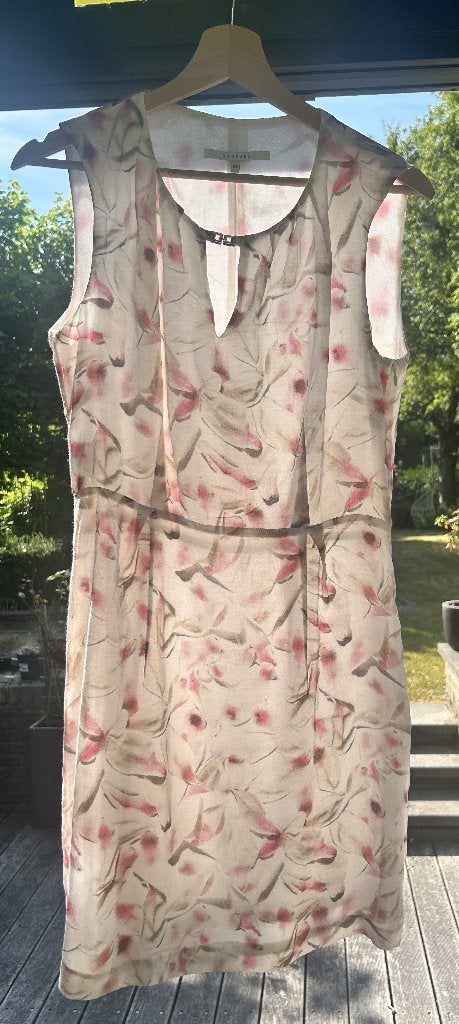 Xandres crème met roze - taupe bloemenprint jurk, Ophalen of Verzenden, Gedragen, Maat 38/40 (M), Overige kleuren