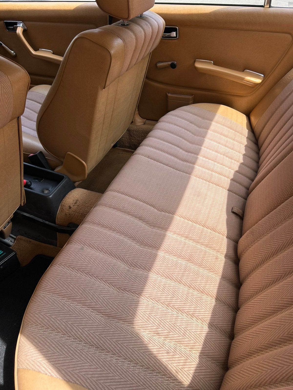 Mercedes E klasse 1980 gekeurd voor verkoop, foto 4