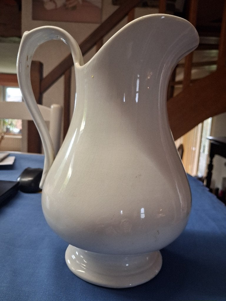 Broc de toilette ou Vase, Enlèvement