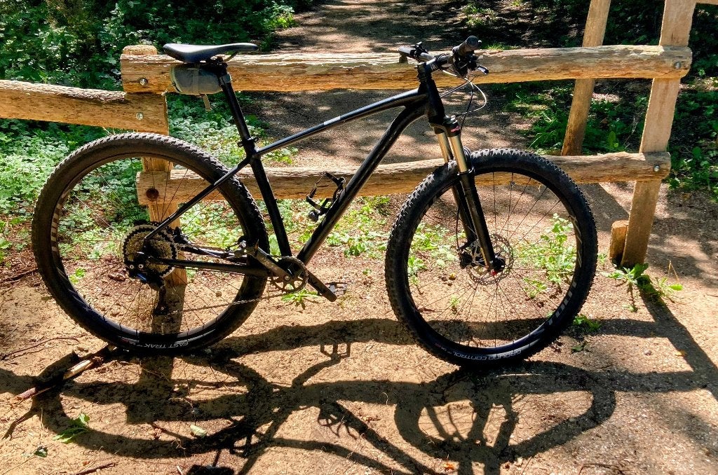 Specialized 29" Rockhopper Expert Hardtail 1x10 Medium, Fietsen en Brommers, Fietsen | Mountainbikes en ATB, Gebruikt, Hardtail