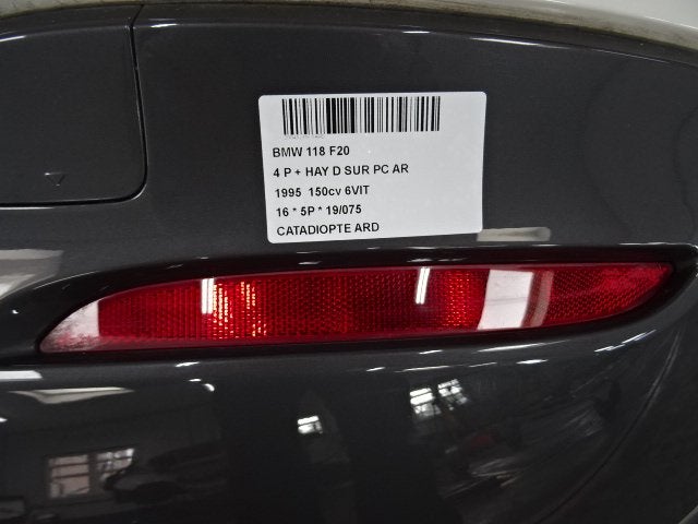 CATADIOPTRE DROIT BMW 1 serie (F20) (01-2010/06-2019), Utilisé, BMW