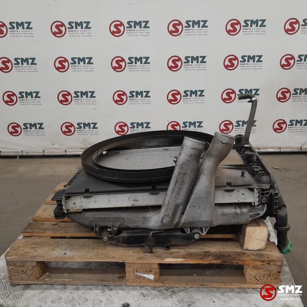 Occ radiateur + échangeur OM906LA Mercedes, Utilisé, Mercedes-Benz, Moteur et Accessoires