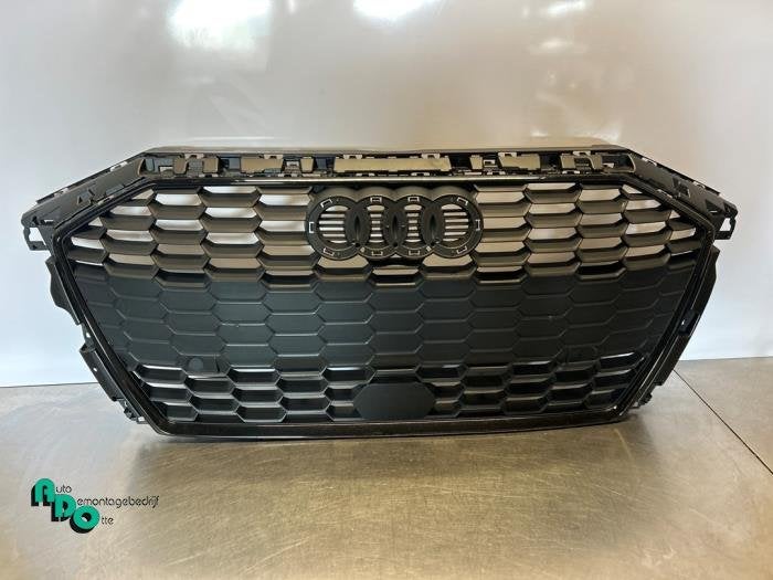 Calandre d'un Audi A3 (A3 20-), Autos : Pièces & Accessoires, -, 3 mois de garantie, Audi, Utilisé