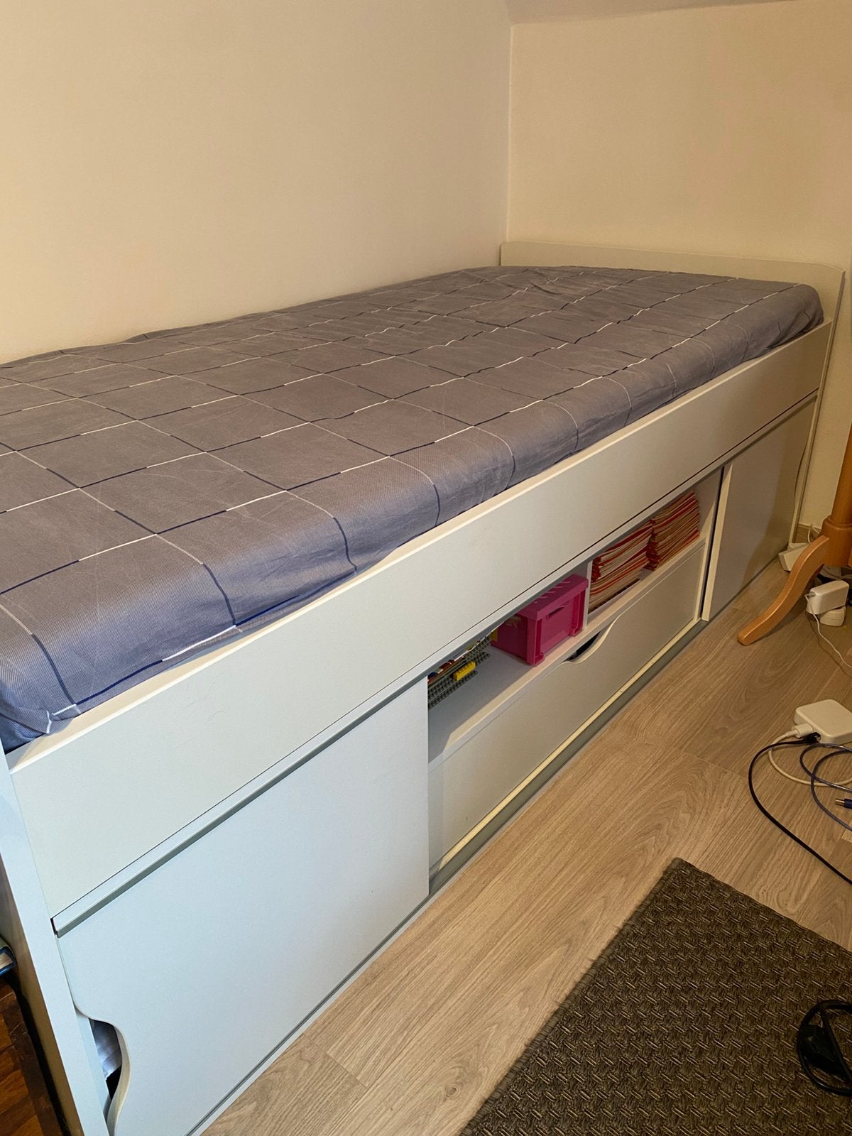 één-persoonsbed 90x200 (kinderbed), Huis en Inrichting, Slaapkamer | Bedden, Ophalen, 90 cm, Eenpersoons, Wit