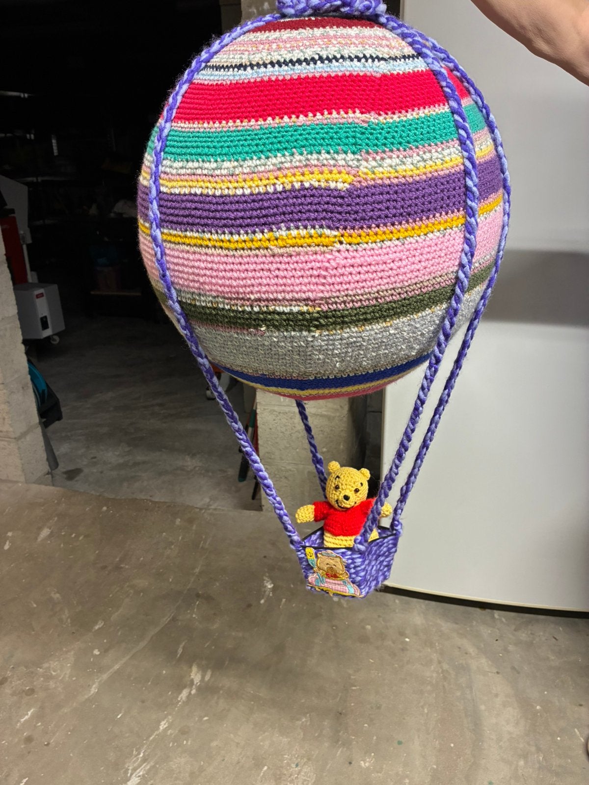 Ballon suspendu avec Winnie l'ourson, Enlèvement, Comme neuf