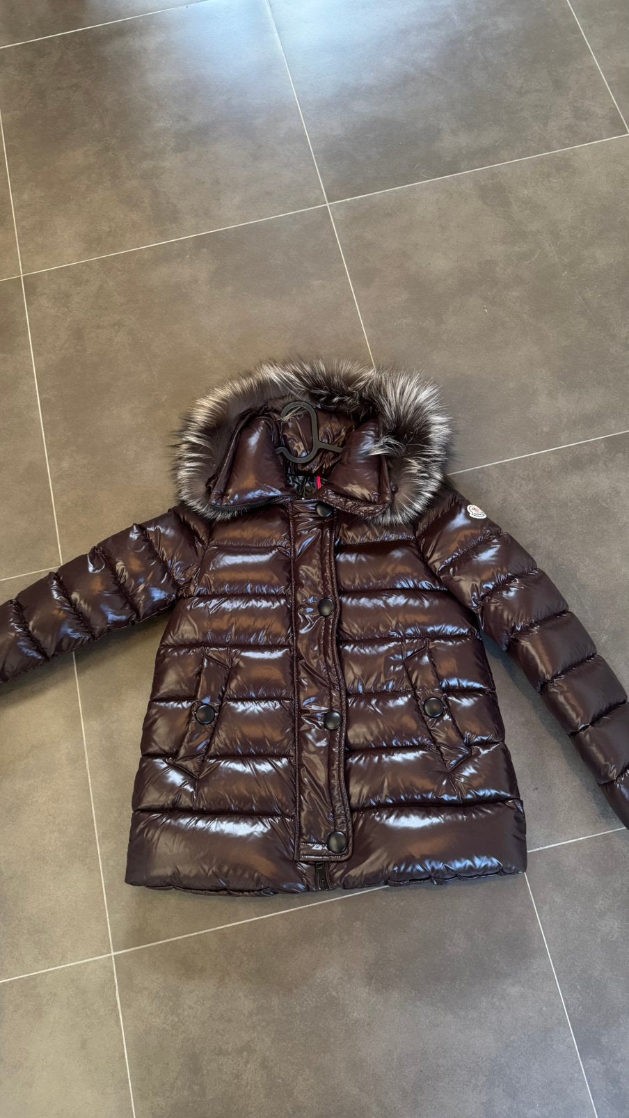 Moncler winterjas met echte bontkraag – NIEUW, Kleding | Dames, Ophalen of Verzenden, Zo goed als nieuw