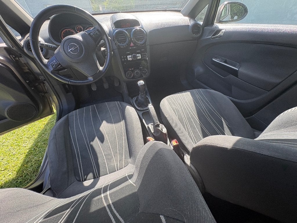Voiture, Autos, Euro 5, Achat, Boîte manuelle, Autres couleurs