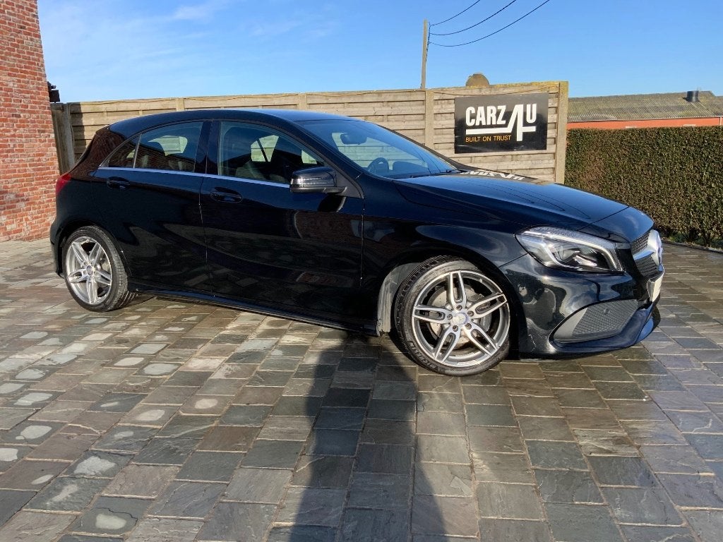 Mercedes A160 7G-DCT AMG Line/GPS/Carplay/LED/Alu/Cr.Cont, Auto's, 75 kW, 4 cilinders, Zwart, https://public.car-pass.be/vhr/a1ec3cd2-e099-478d-992d-34465d34778b