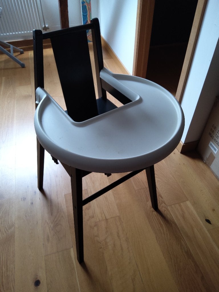 Chaise bebe avec tablette - ikea, Enfants & Bébés, Enlèvement, Ceinture(s)