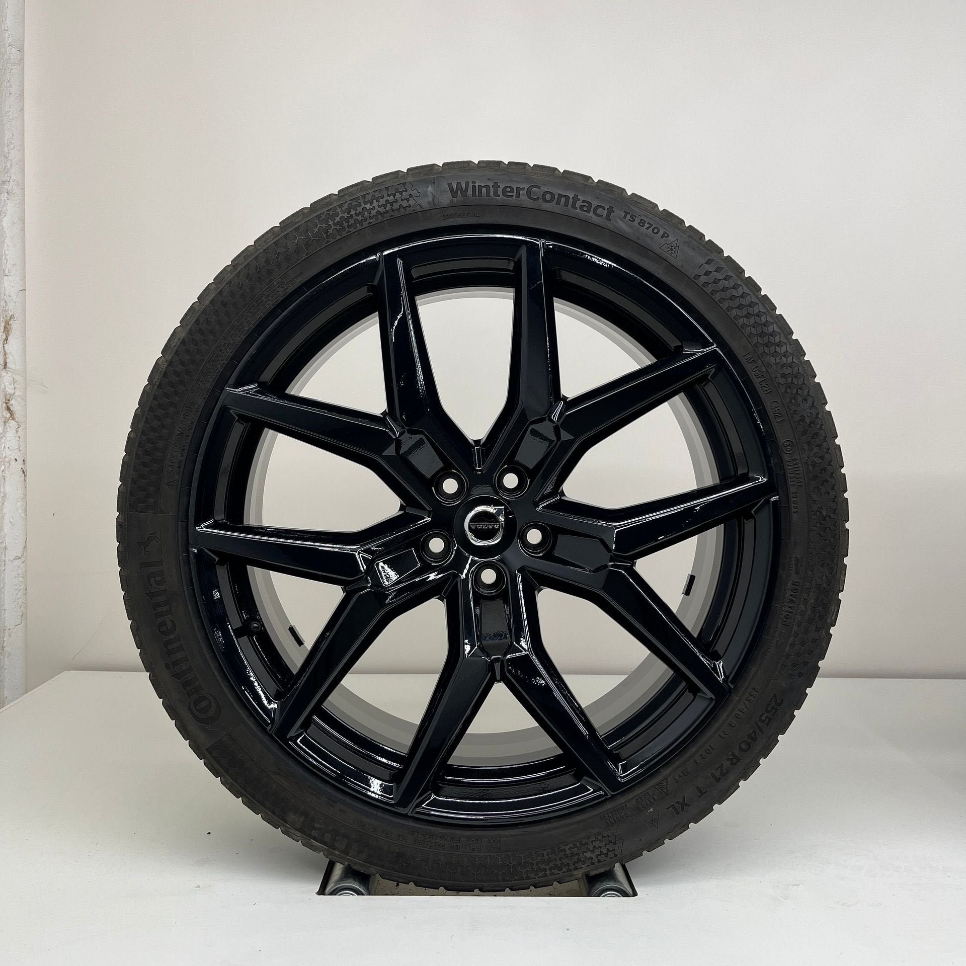 Volvo XC60 - 21 inch - winterbanden, Auto-onderdelen, Banden en Velgen, Gebruikt, 255 mm, Banden en Velgen, Personenwagen