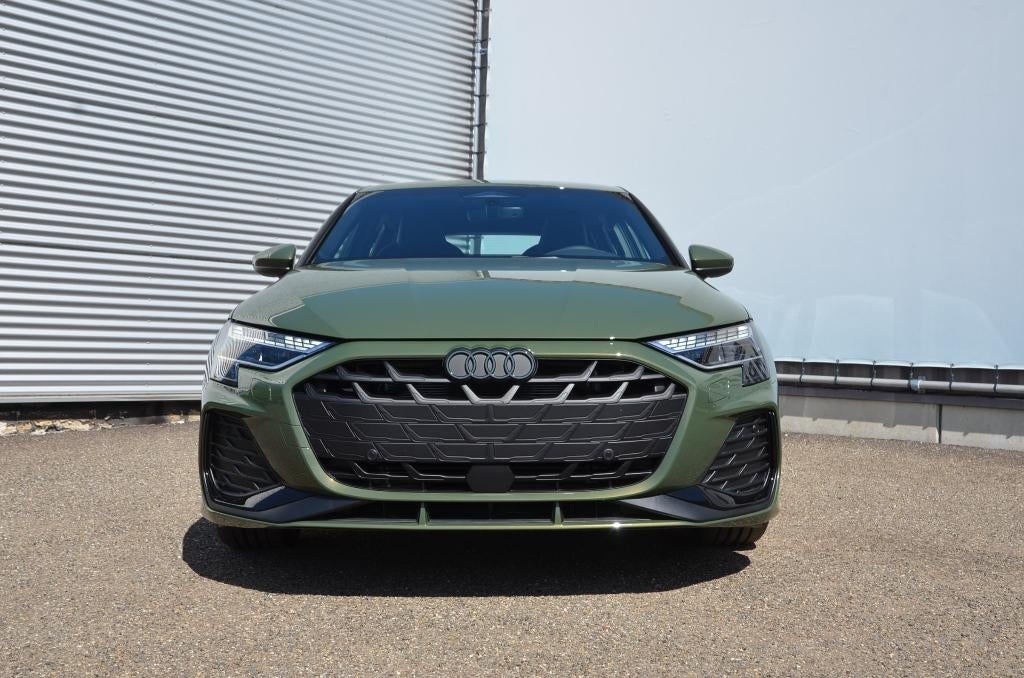 Audi A3- 1.5TFSI- S Tronic- ACC- S Line - Nieuw- 32230+BTW, Autos, Audi, Détection des panneaux routiers, Achat, Entreprise, https://public.car-pass.be/vhr/56988739-7205-45d7-b2db-9a376ec48e55