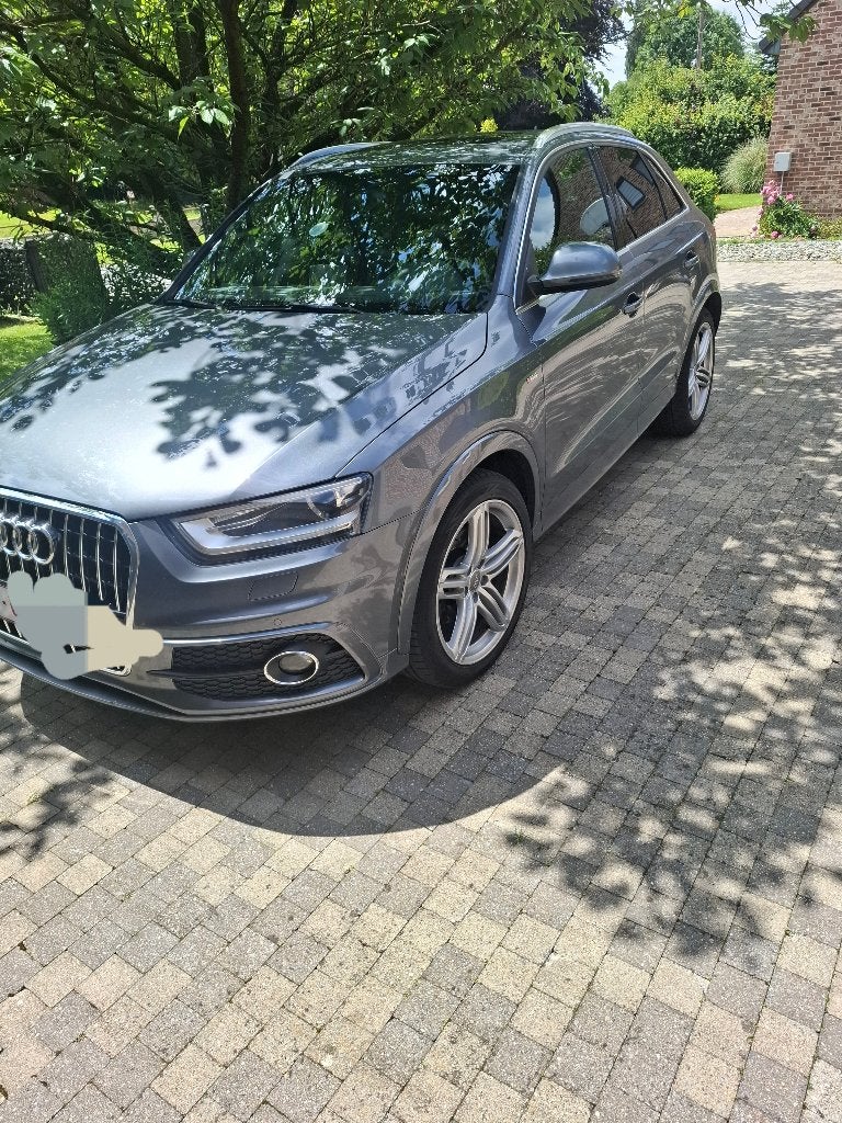 Audi Q3, Auto's, Audi, Zwart, 4 cilinders, Alcantara, 5 deurs