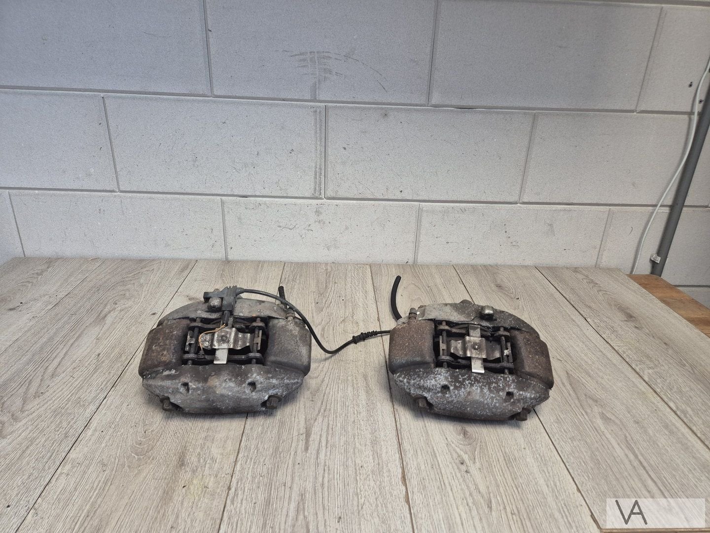 ORIGINELE 4 pots Brembo remklauwen Mercedes E W211 CLK W209, Autos : Pièces & Accessoires, Utilisé, -, -, Enlèvement ou Envoi