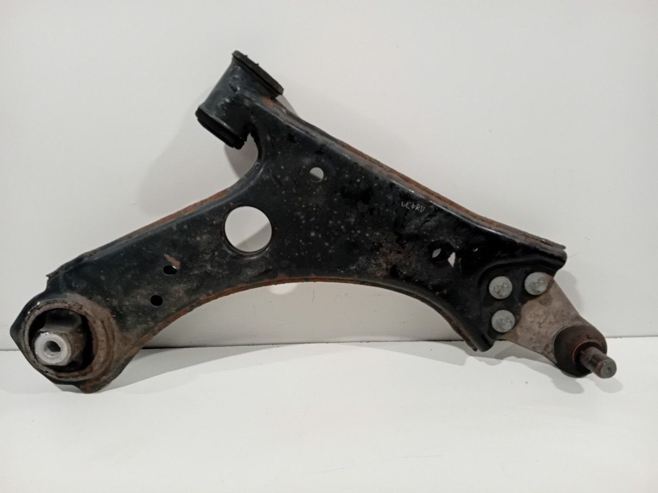 Draagarm rechts voor Fiat Tipo, Onderdelen@venauto.nl, Van der Ven Autorecycling B.V., Gebruikt, Ettenseweg 76, 4706 PB Roosendaal, The Netherlands
