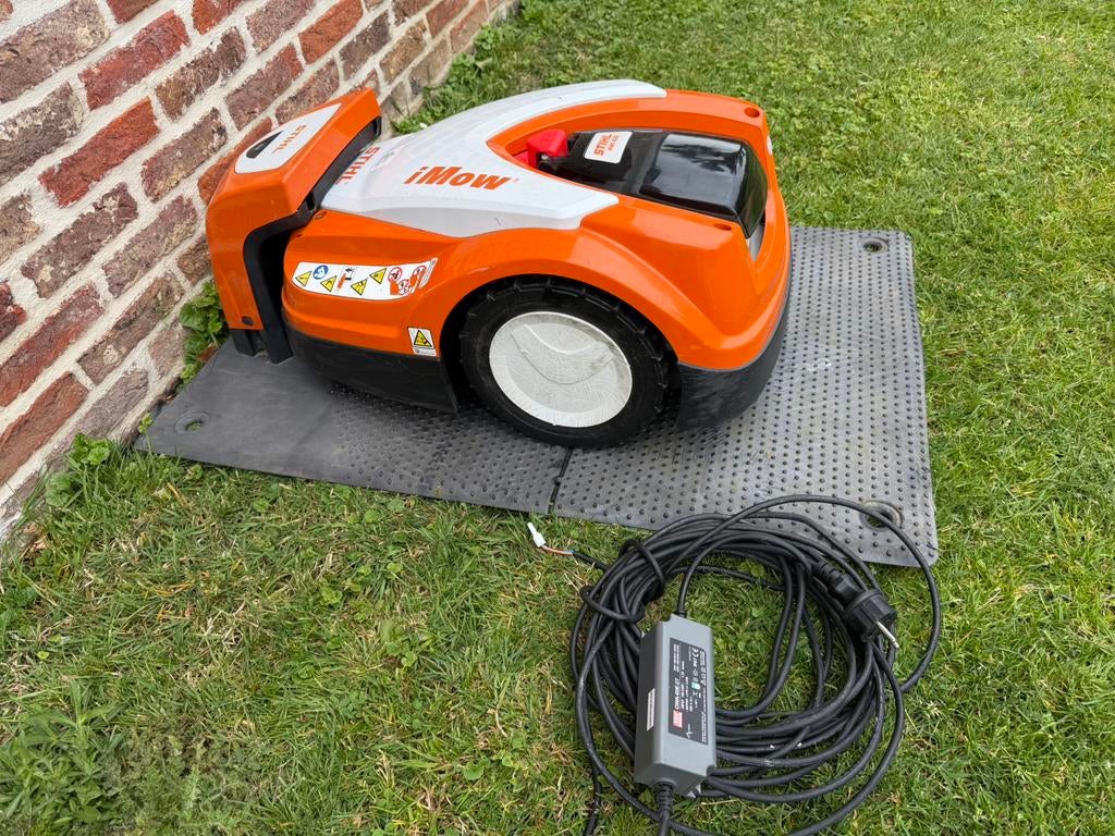 Stihl RMI 422.    Defect, Ophalen, Gebruikt, Met regensensor