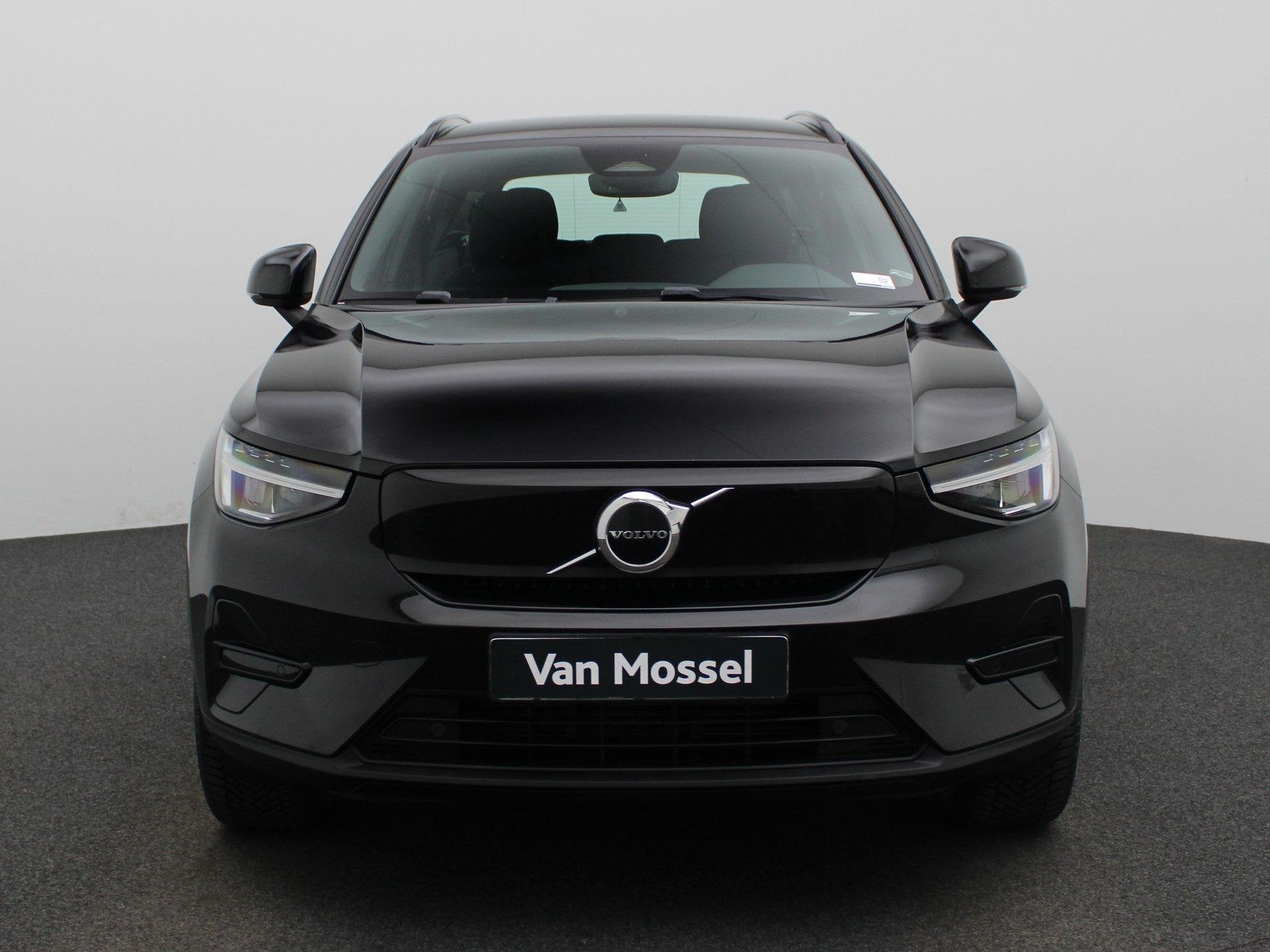 Volvo XC40 Recharge Core SOH 95% |, Auto's, https://public.car-pass.be/vhr/bae8d55a-98e9-4f0a-aa94-ea50740752a3, Stof, Gebruikt