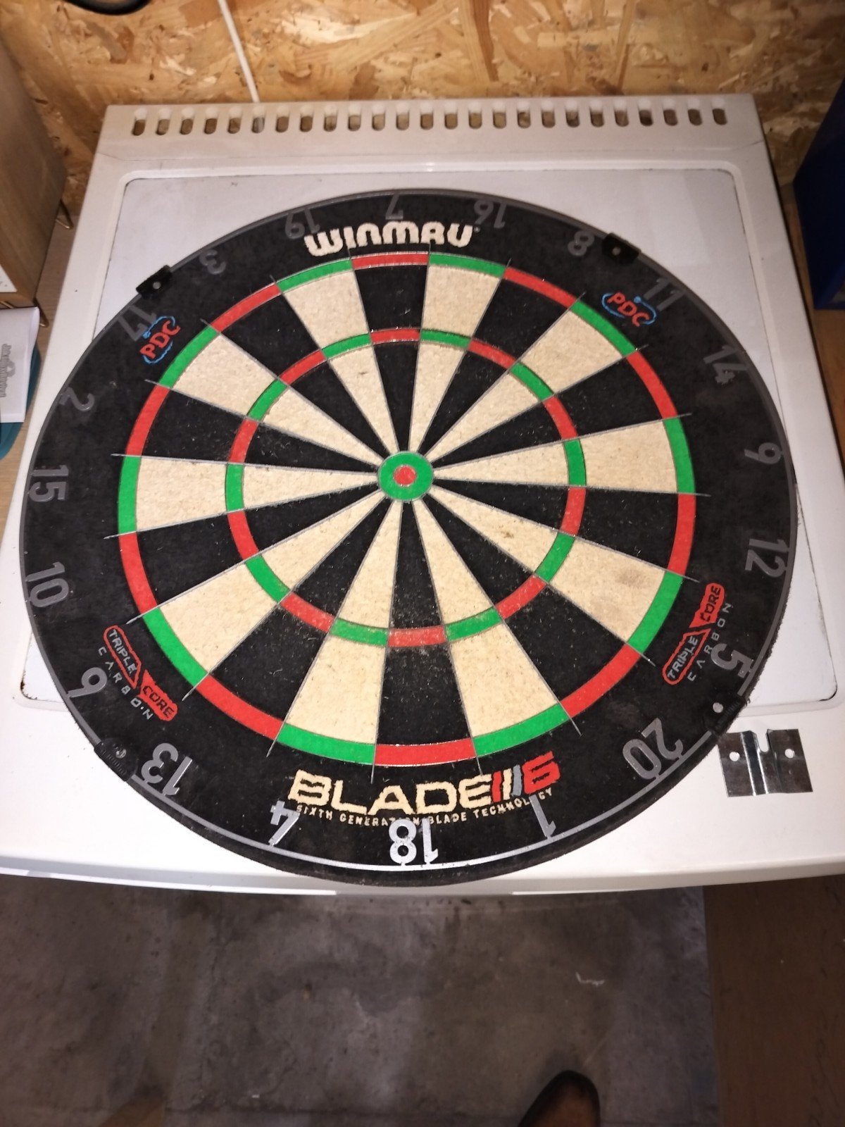 Dartsbord blade 6, Sports & Fitness, Fléchettes, Enlèvement