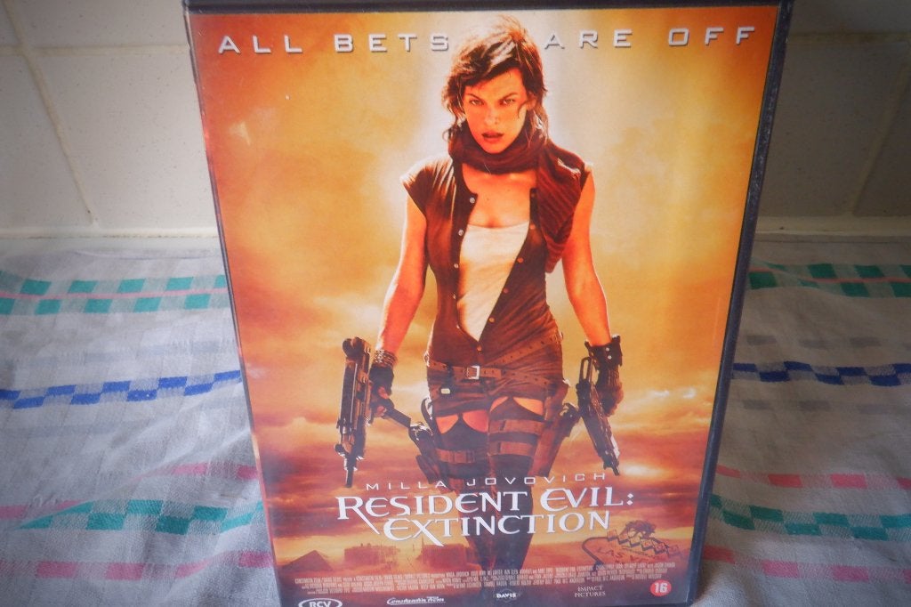 DVD Resident Evil Extinction.(Mila Jovovich), CD & DVD, DVD | Horreur, Suppléments, Enlèvement ou Envoi, Anglais, Vampires ou Zombies
