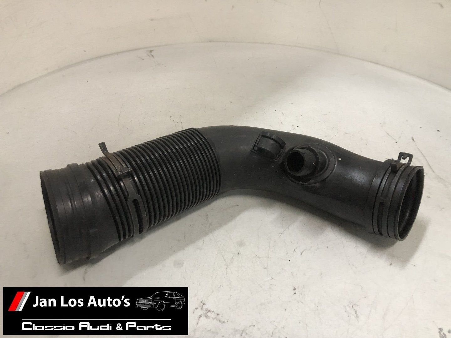 VW Golf 3 III aanzuigbuis 1h0 129  684 d, Volkswagen, -, Utilisé, -