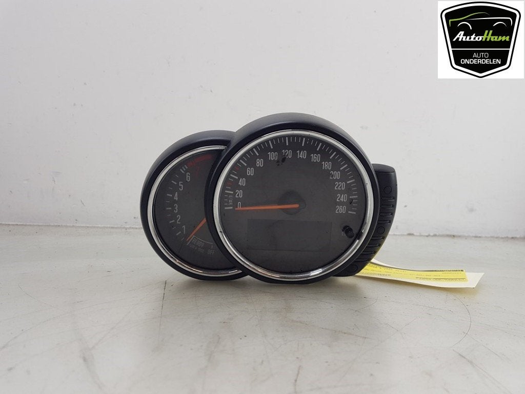 INSTRUMENTS DE BORD Mini Mini (F55) (01-2013/10-2017), Petuelring 130
80809  München, DE, Mini, Utilisé, Minikundenbetreuung@mini.de