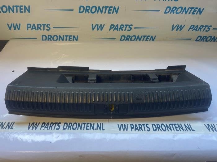 Afdekking slotvanger achter van een Volkswagen Polo, Gebruikt, -, Volkswagen, -