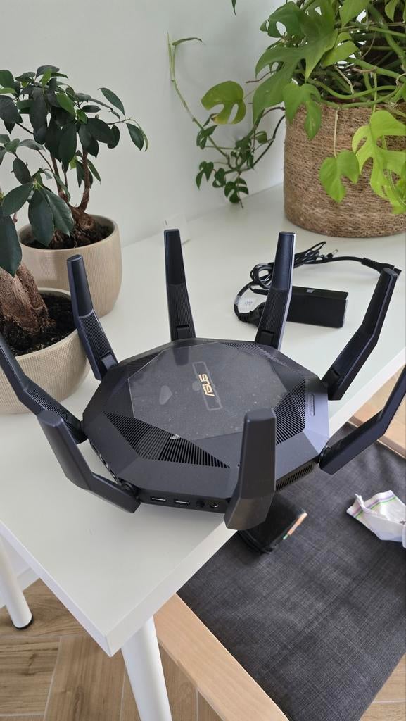 Asus RT-AX89X router wifi6, Enlèvement, Routeur