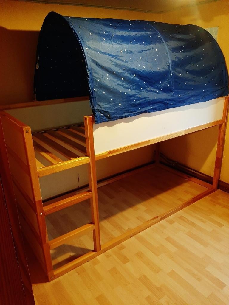 Lit haut Ikea réversible 1 personne en Pin, Autres couleurs, Enlèvement, Bois, Une personne