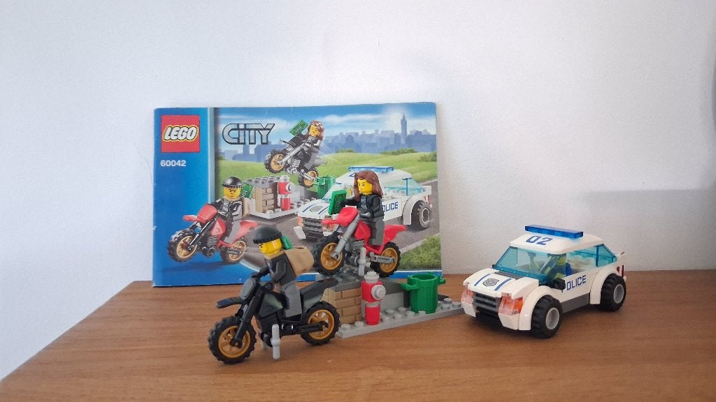lego set 60042 boevenjacht, Kinderen en Baby's, Speelgoed | Duplo en Lego, Lego, Ophalen of Verzenden, City, Gebruikt