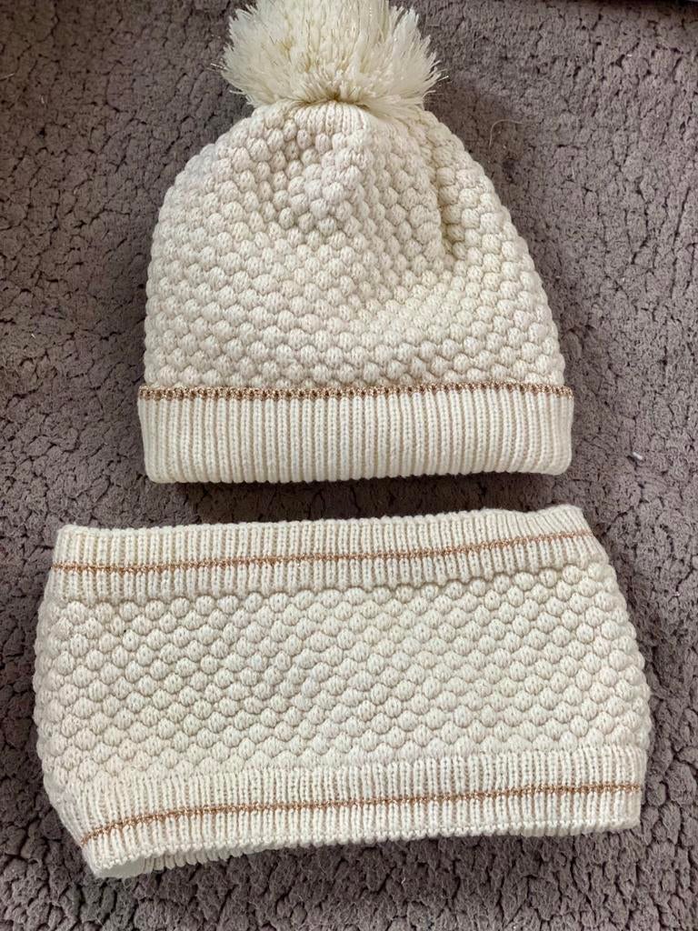 Chapeaux/snood 3-6 ans, Enfants & Bébés, Vêtements de bébé | Bonnets, Écharpes & Moufles, Enlèvement ou Envoi, Comme neuf, Fille