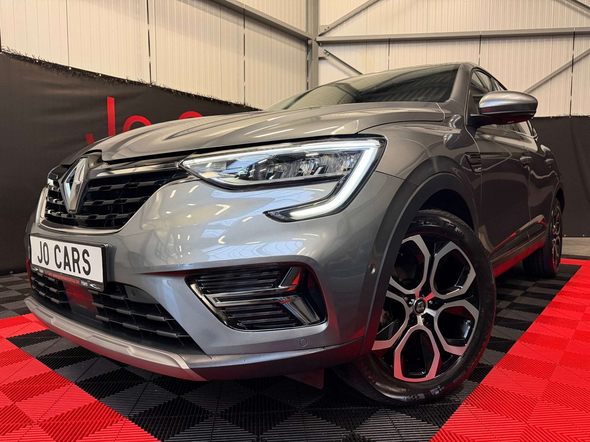 Renault Arkana 1.3/Camera/Led/Ambi/virtual/Carplay/alu 18"in, Autos, Achat, Euro 6, Noir, 5 portes