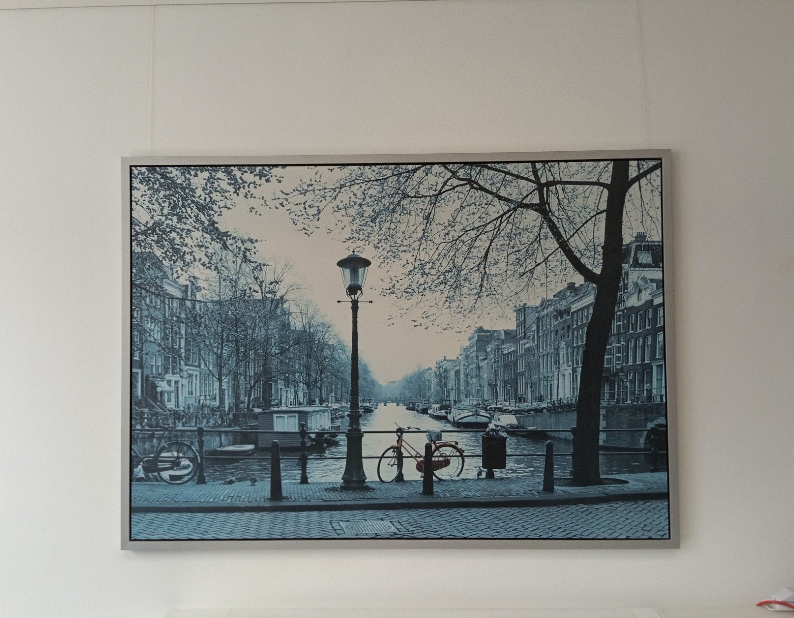 €5 voor grote kader Ikea. Amsterdam. 1 m x 1,40 m, Antiek en Kunst, Ophalen