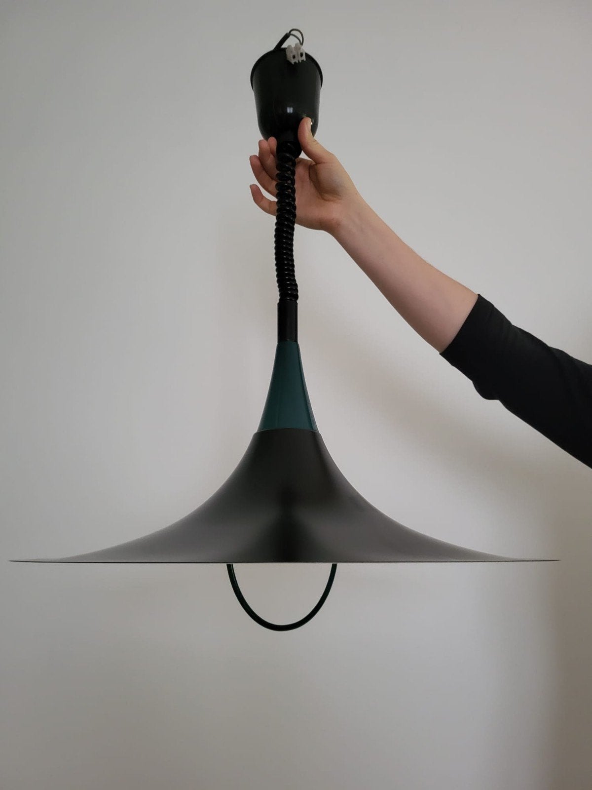 Vintage Massive hanglamp in hoogte verstelbaar 53cm diameter, Enlèvement, Comme neuf, E27 (grand)