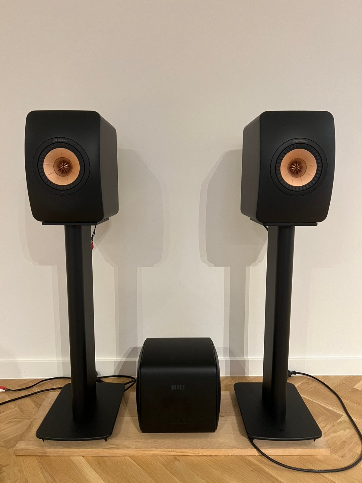 KEF LS50 Wireless II + KC62 + S2 Stands + KW1, TV, Hi-fi & Vidéo, Comme neuf, Enlèvement, 150 watts ou plus, Enceintes stéréo
